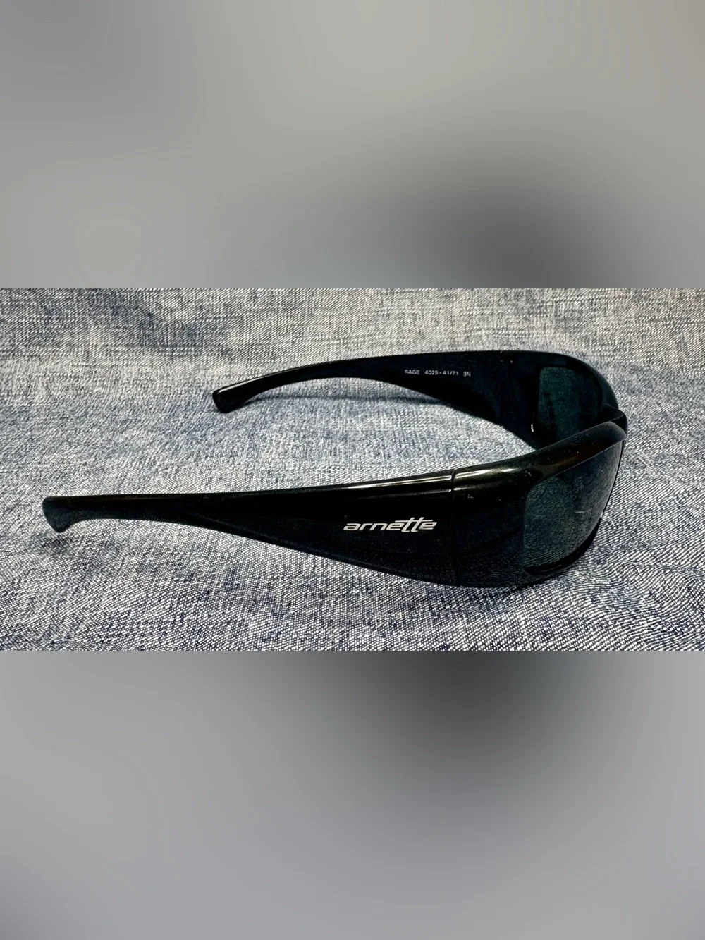 Arnette vtg y2k